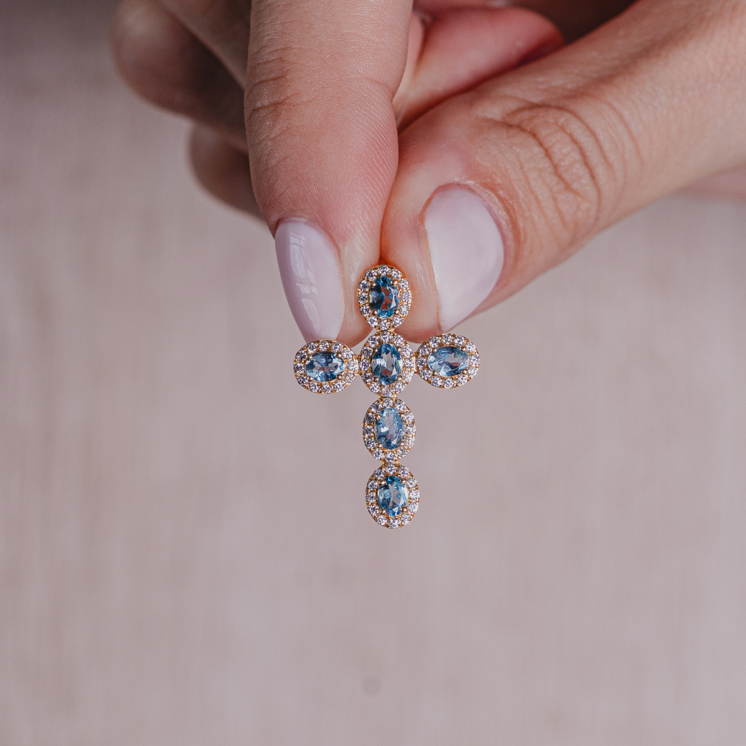 AQUAMARINE & DIAMOND PENDANT 18KYG