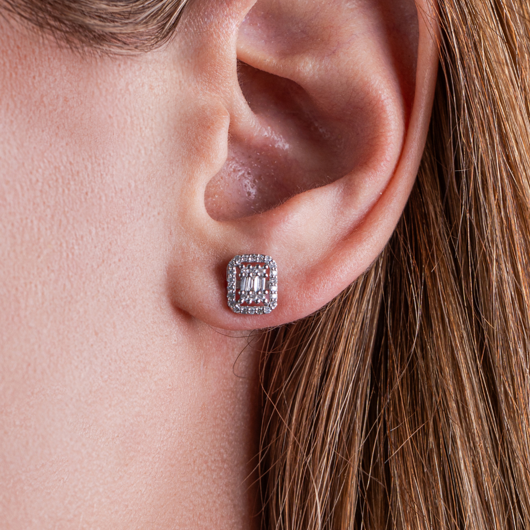 CLUSTER EARRINGS 14KWG
