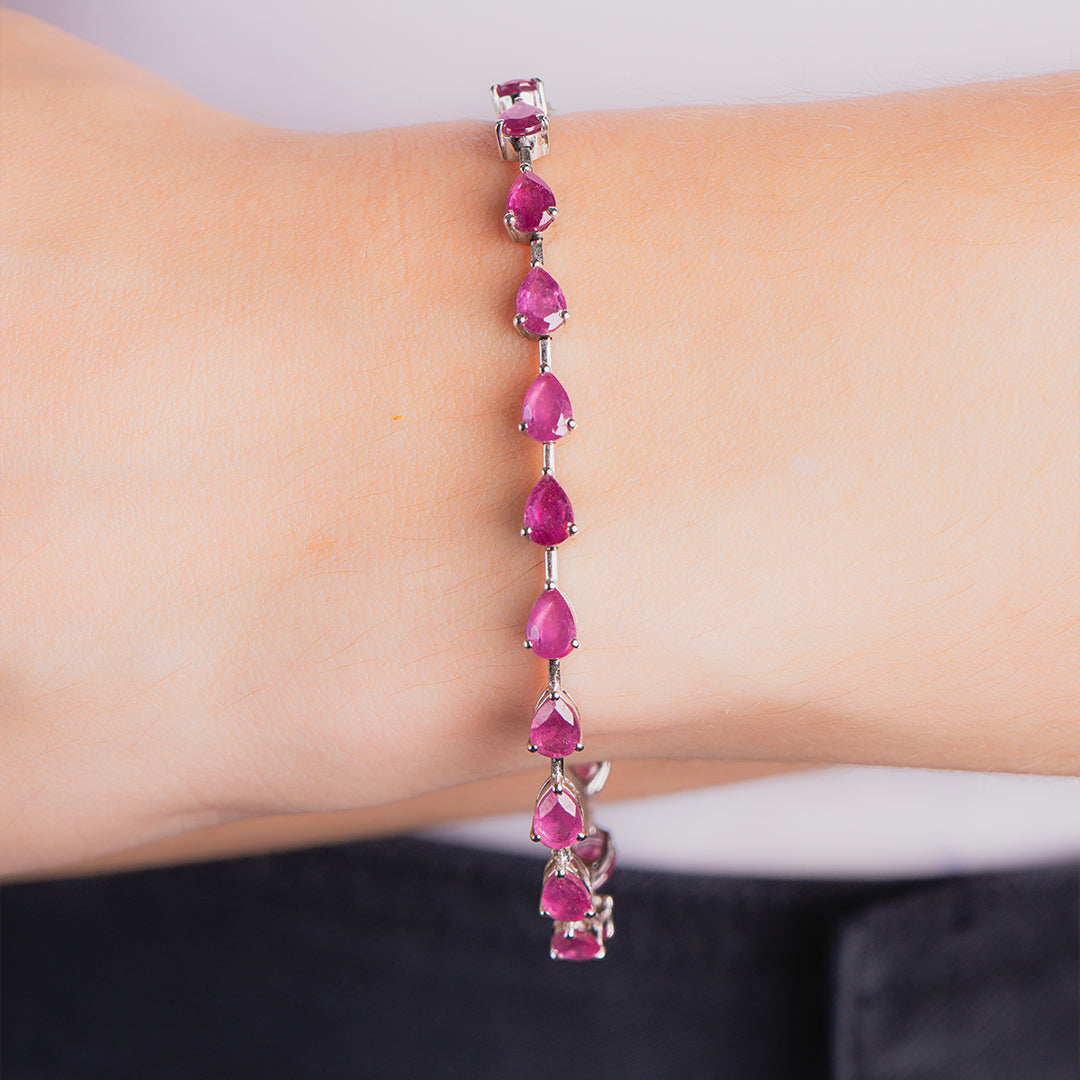 Tennis Bracelet Pear Shaped Ruby 14KW