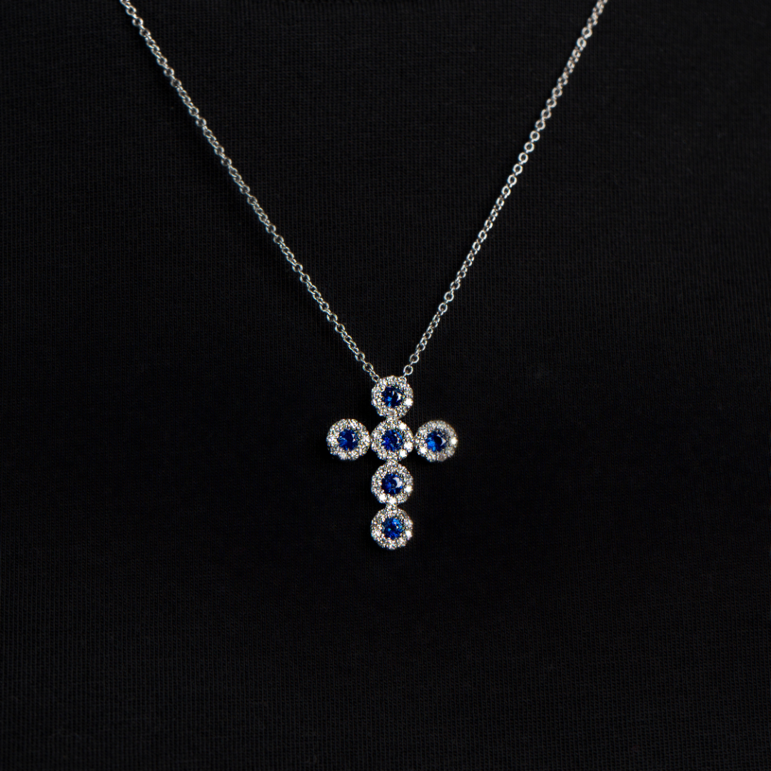 Pendant Blue Sapphire & Diamonds