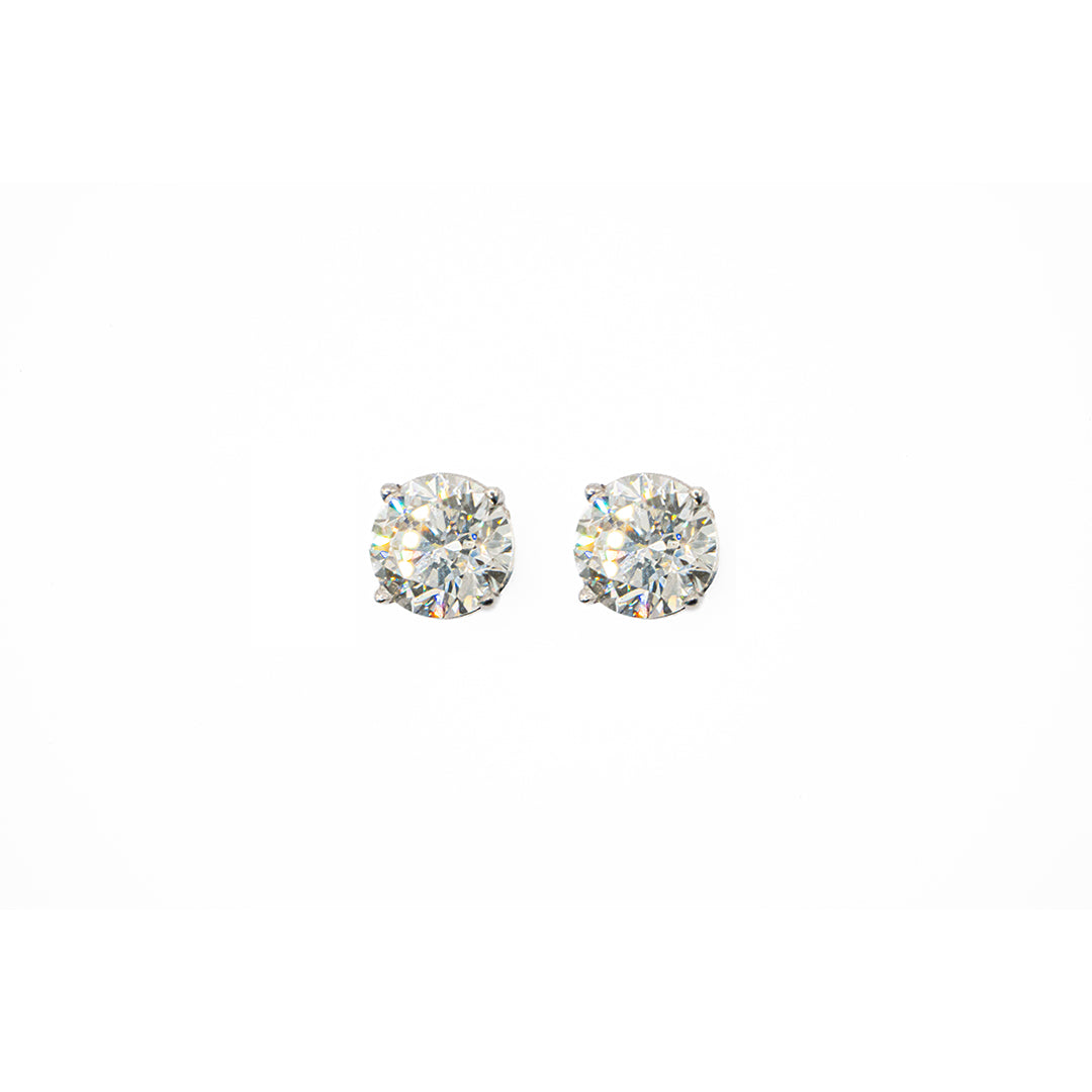 Studs 3.00CT