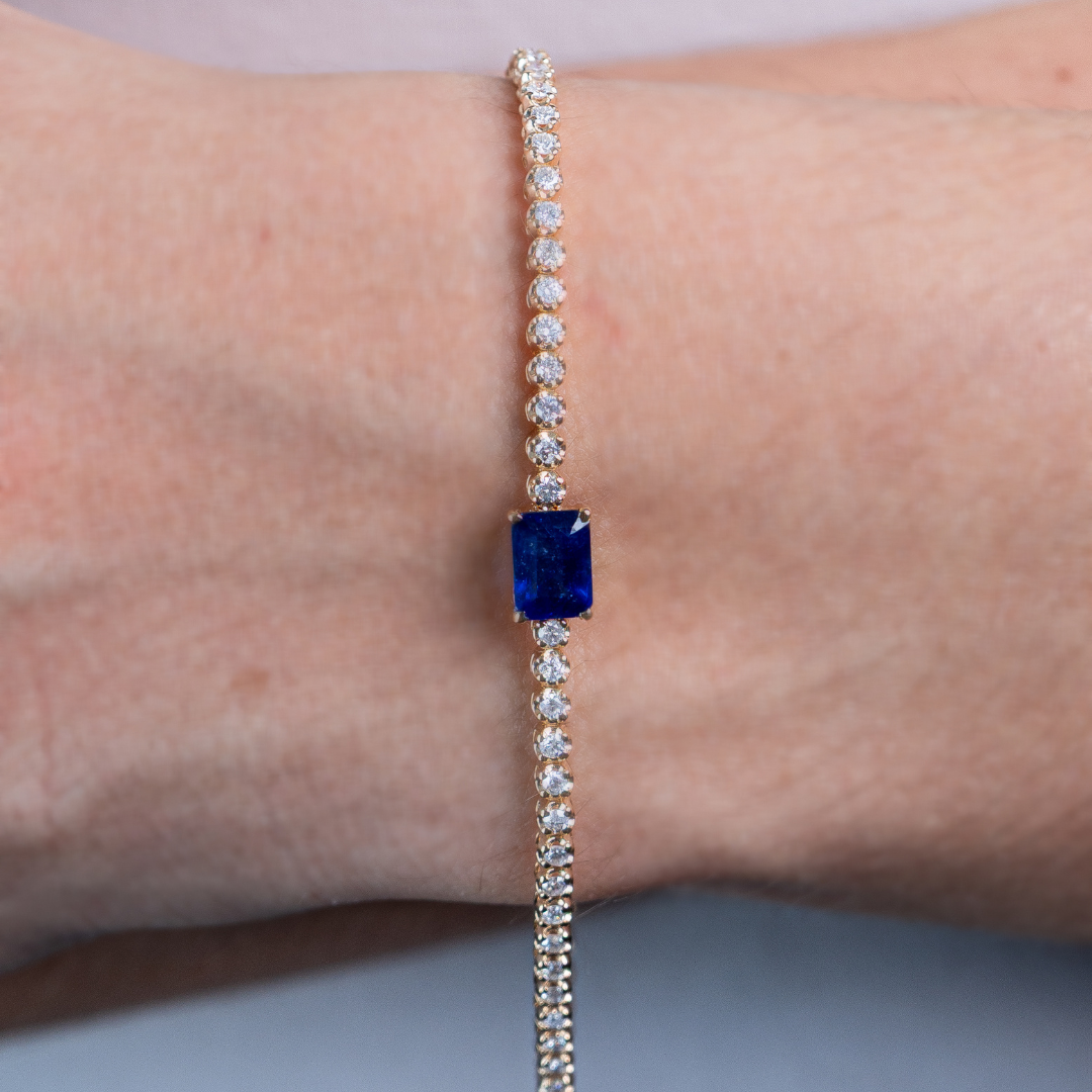 Tennis Bracelet With Blue Sapphire Stone