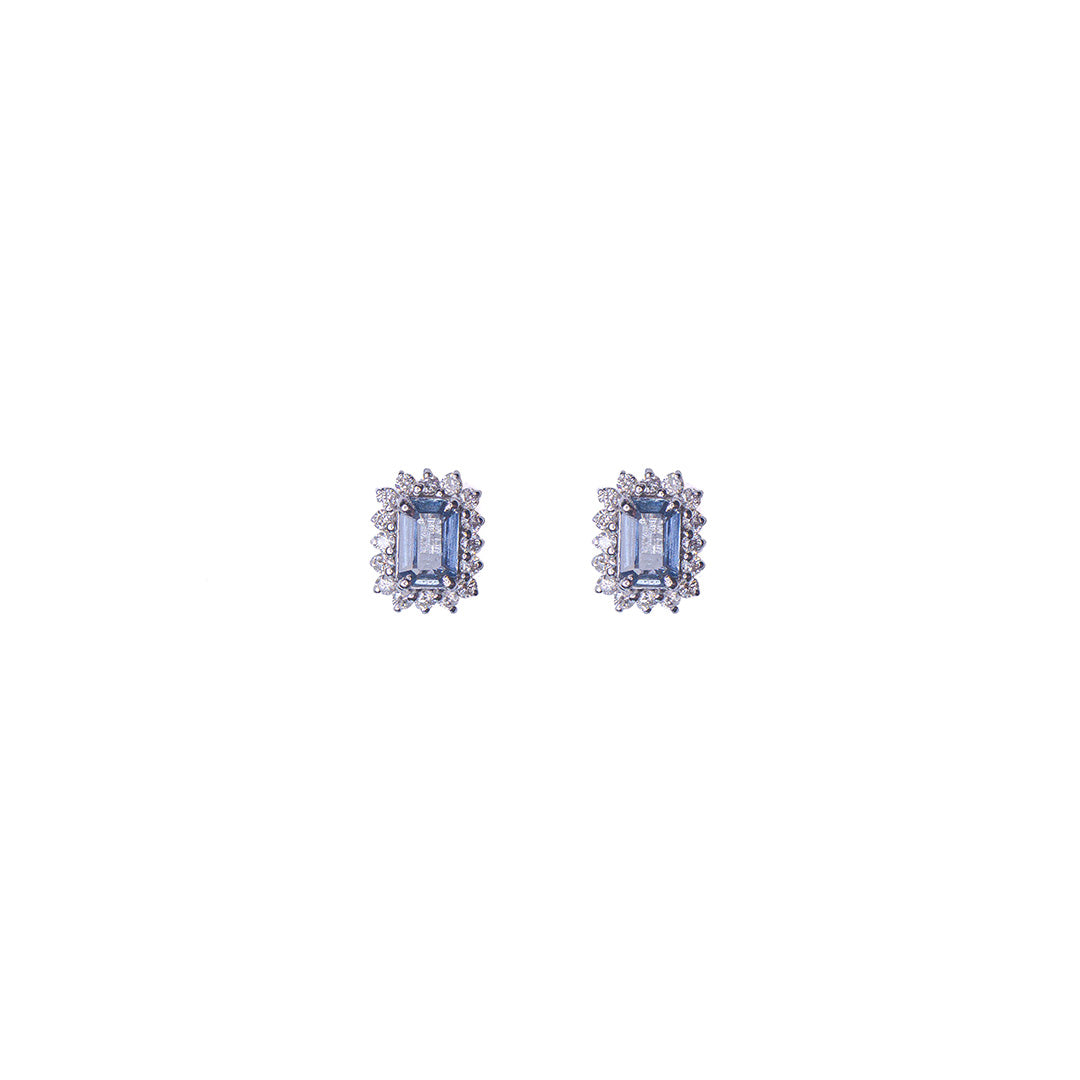 HEATED SAPPHIRE STUDS 14KWG