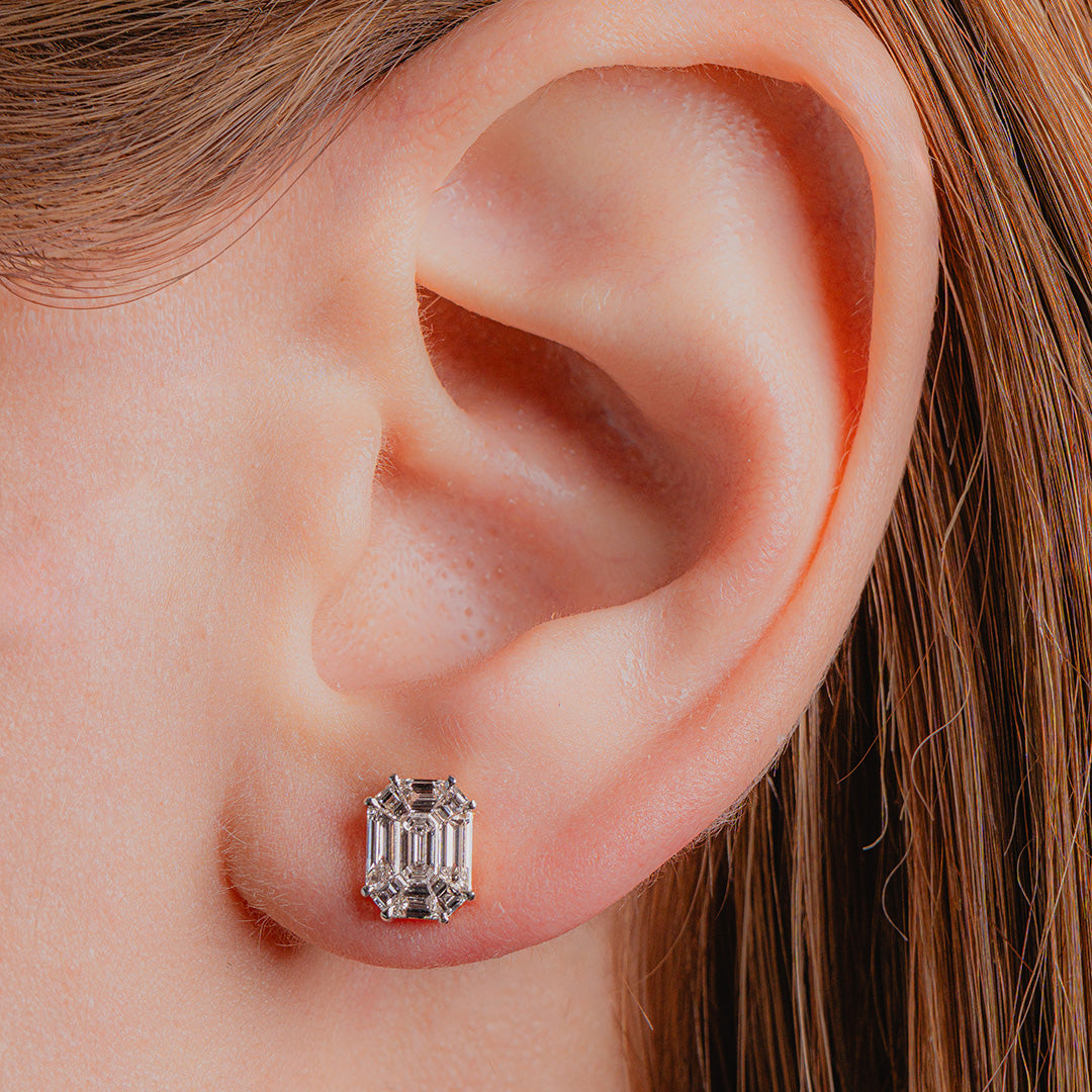 Pie Cut Studs 14K