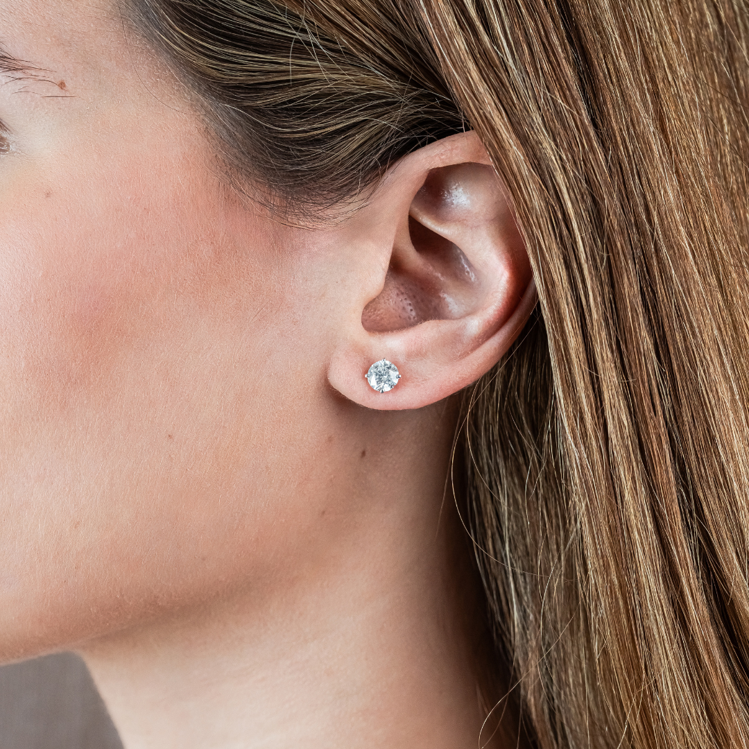 Martini Stud 2.15CT 14KW