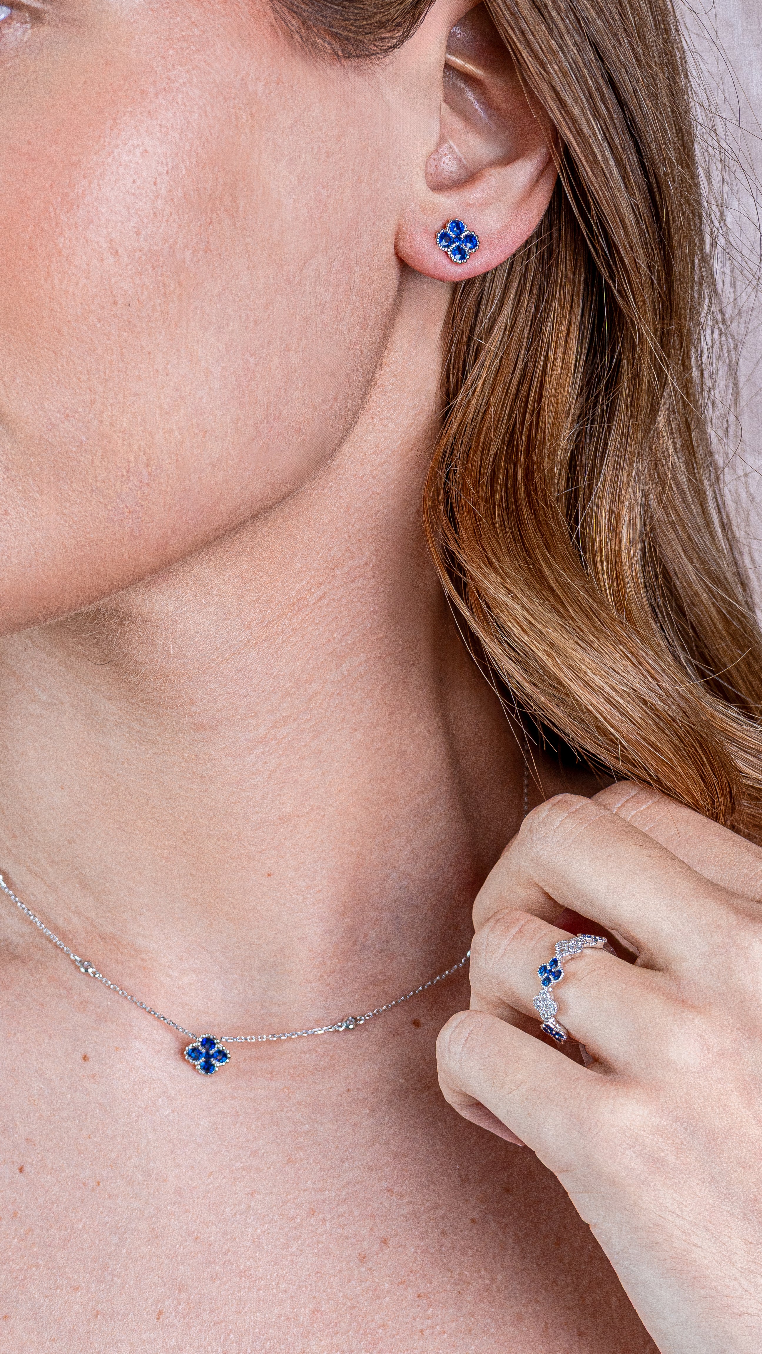 Blue Sapphire Flower Studs 18KW