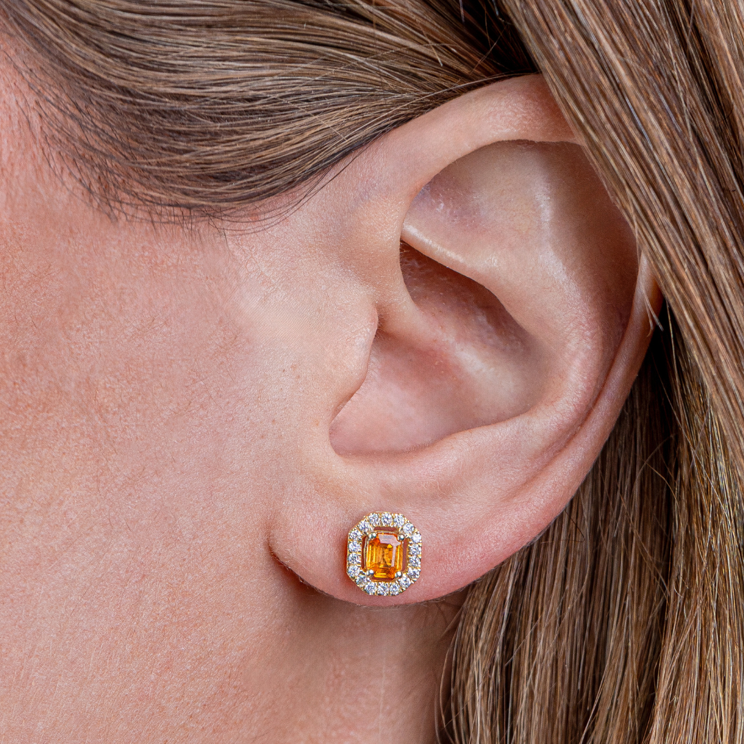 Sapphire Studs "orange"