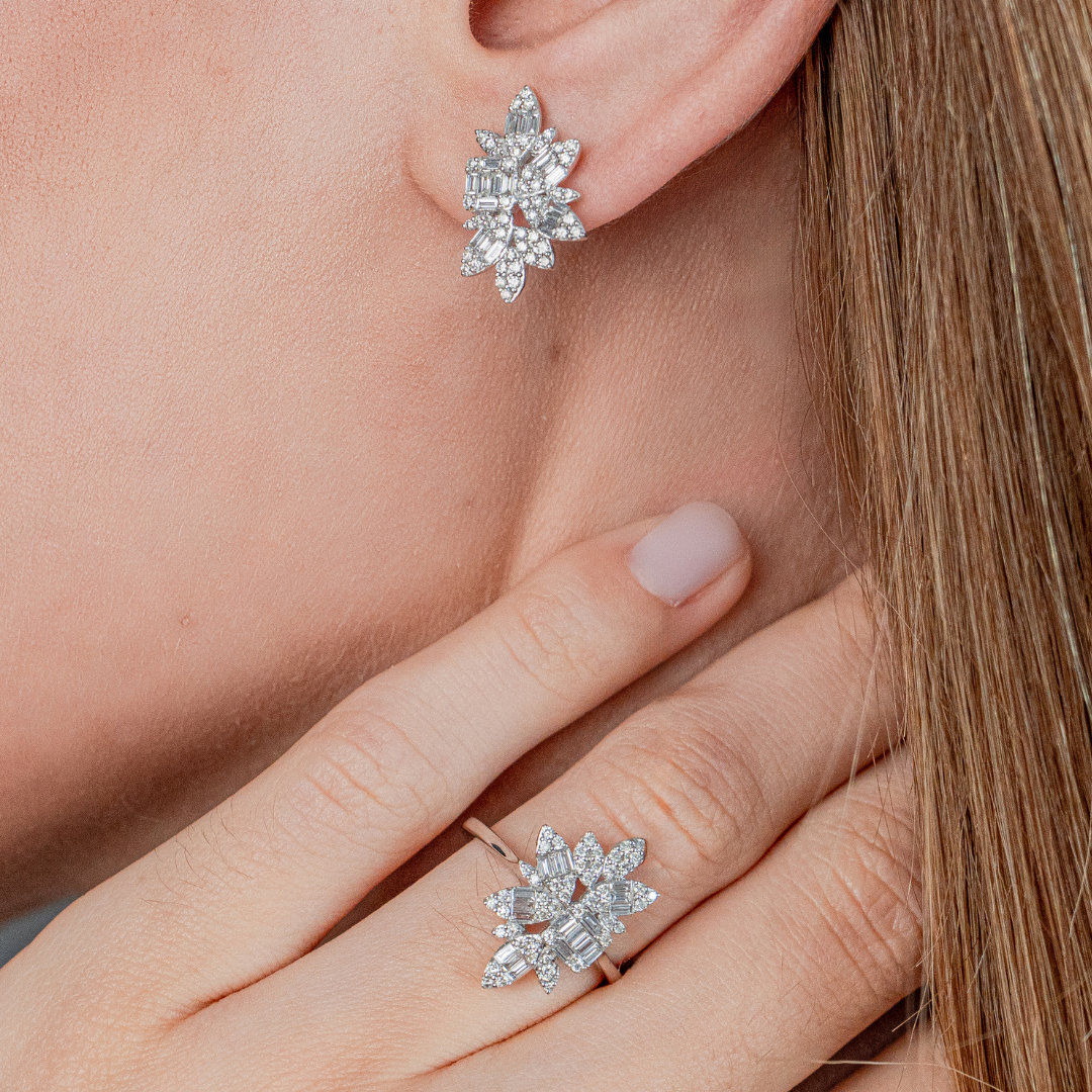 Big Flower Ring 18KW