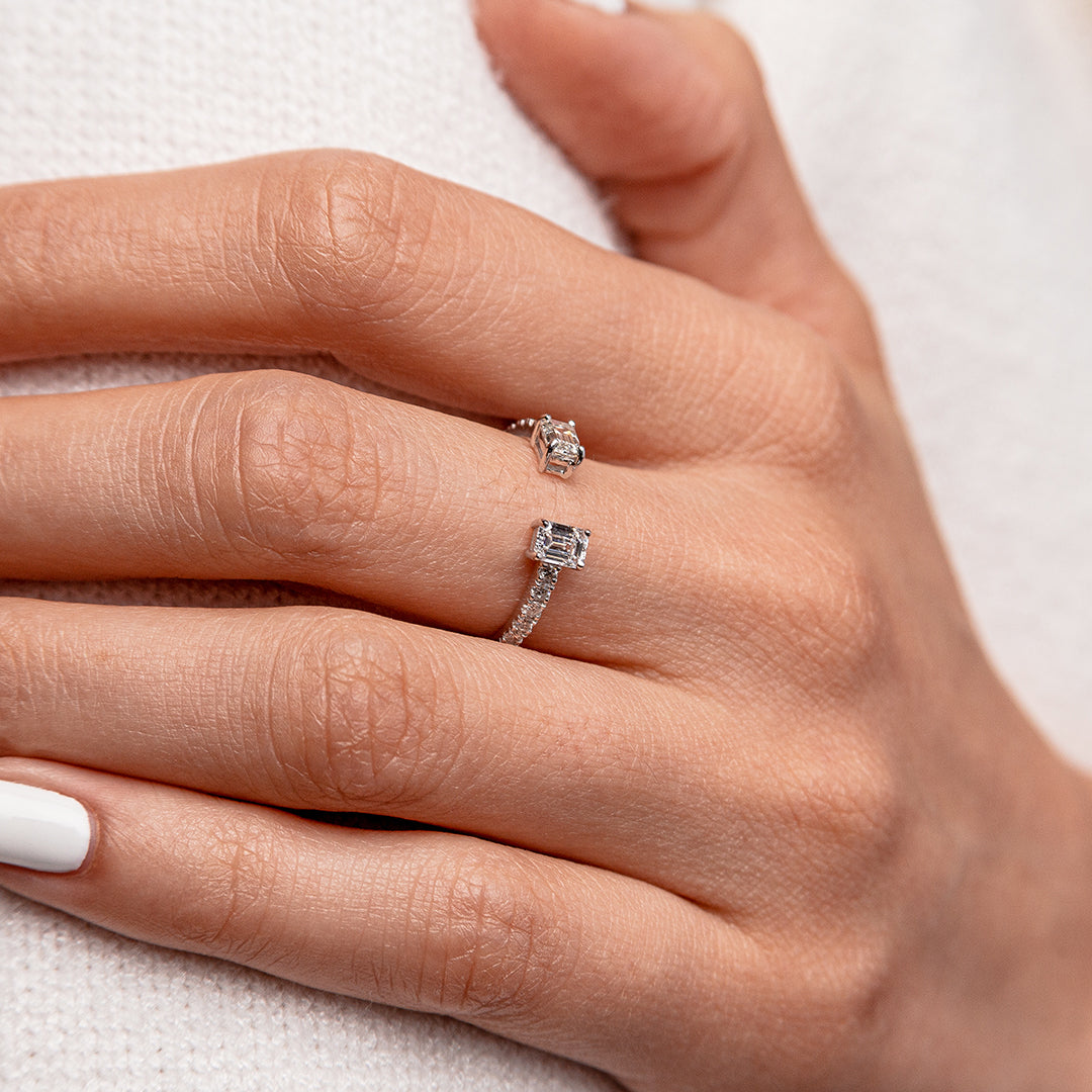 2 Stones Diamond Ring 18KW