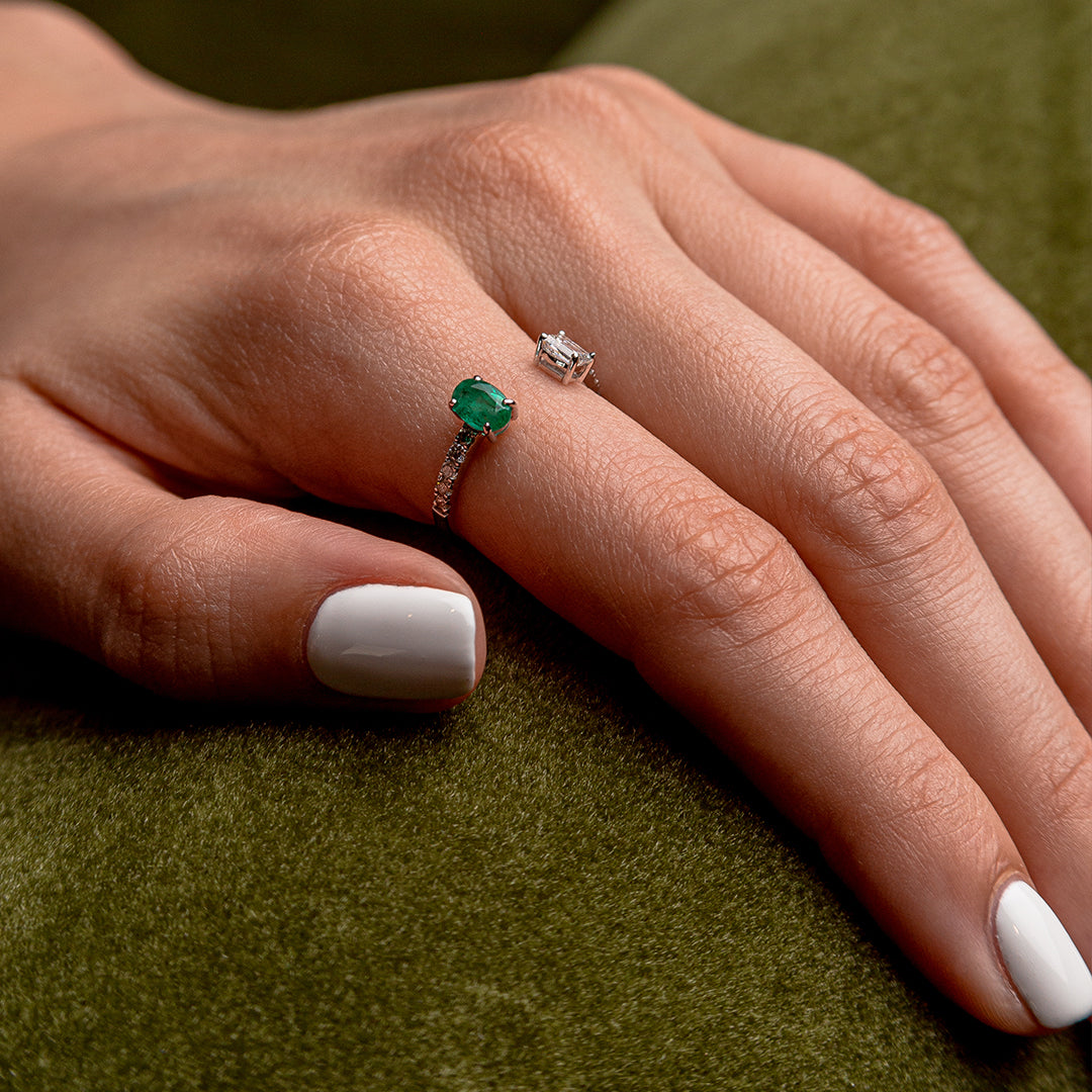 Emerald & Diamond Ring 18KW