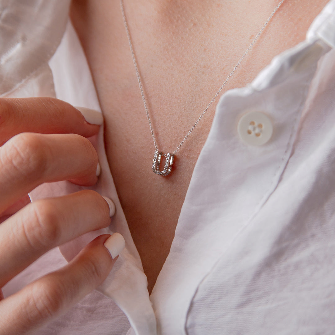 Pendant "U"