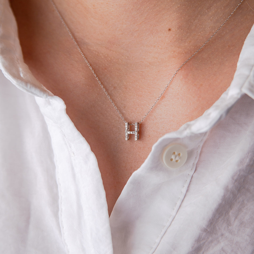 Pendant "H"